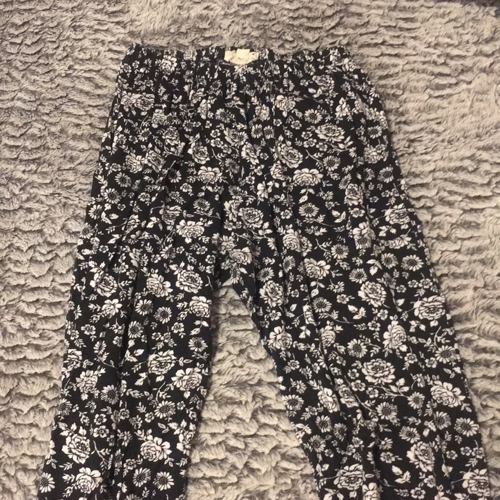 Flower joggers